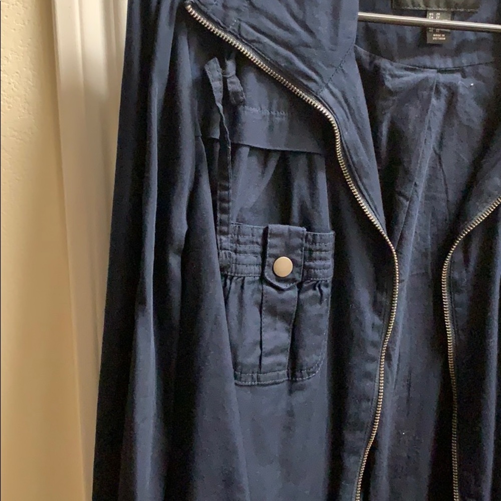Jacket - Picture 2 of 3